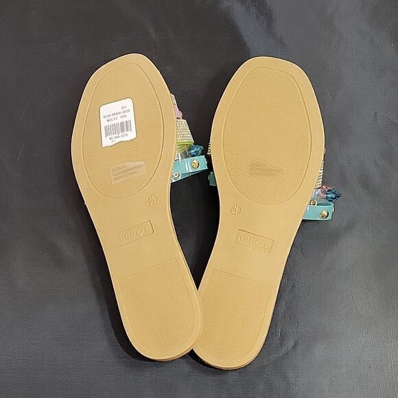 BRAND NEW ROUGE  STUDDED RHINESTONES EMBELLISHMENTS SLIDE SANDAL - Picture 12 of 14